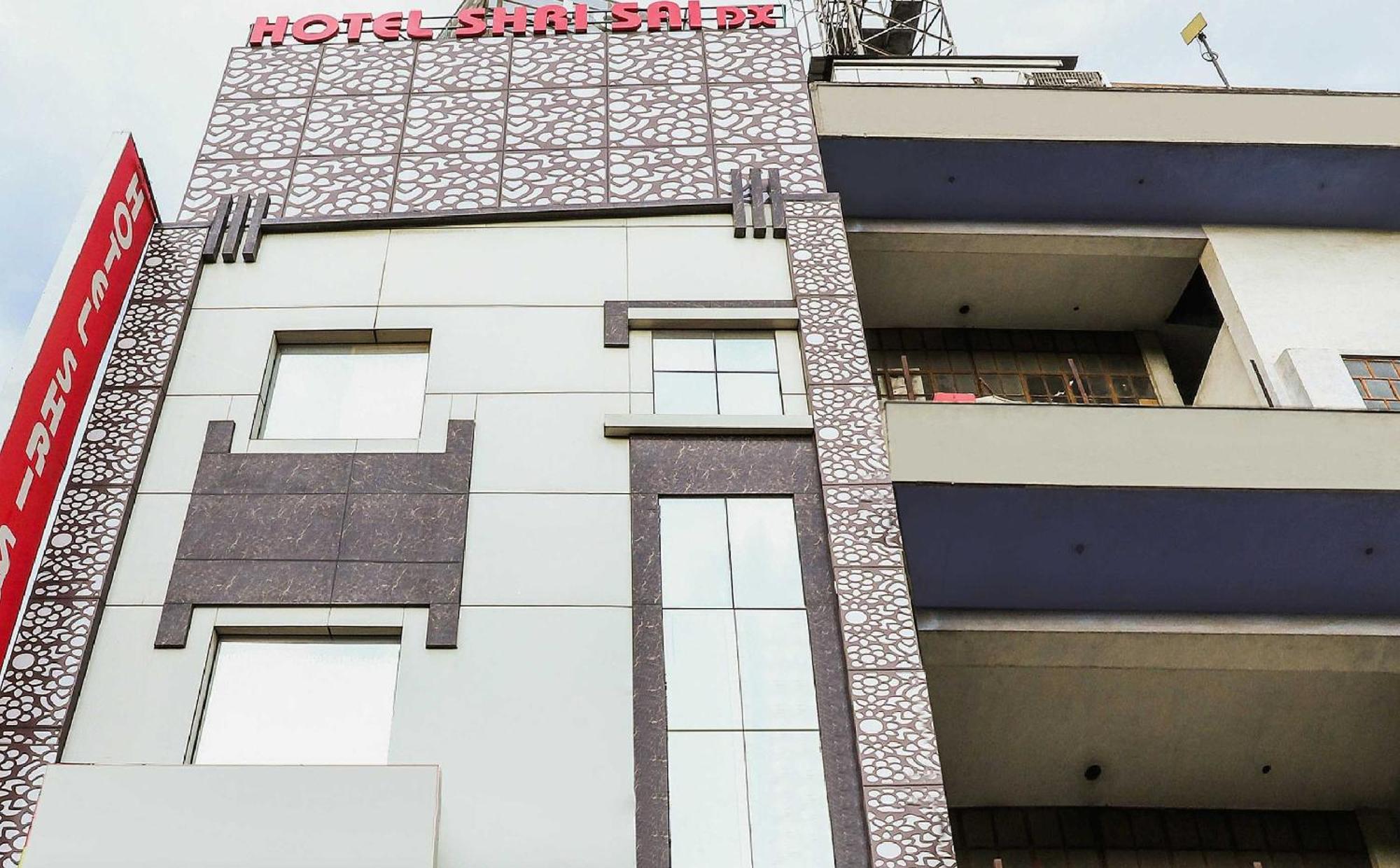 Hotel O Shri Sai Delhi  Exteriör bild