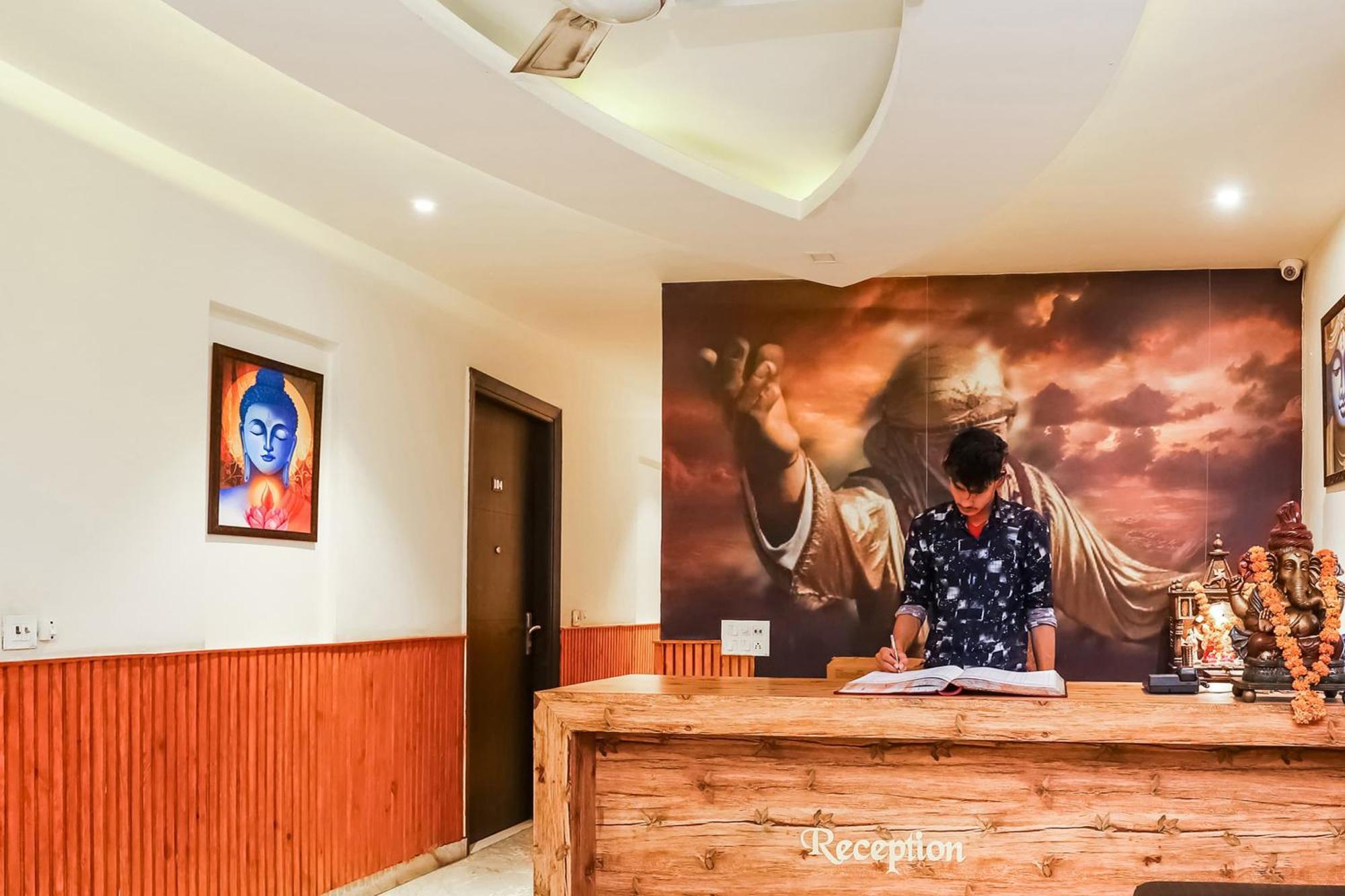 Hotel O Shri Sai Delhi  Exteriör bild