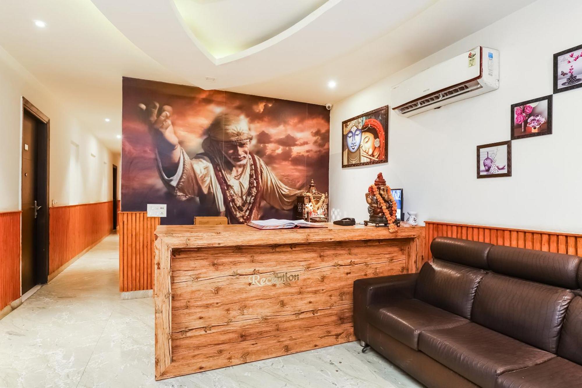 Hotel O Shri Sai Delhi  Exteriör bild
